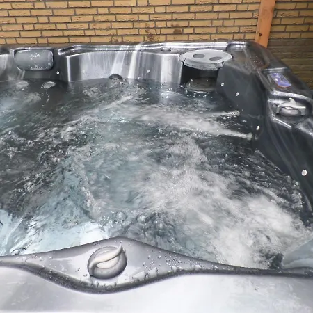 Wellness Op De Goudsberg Holiday home Lunteren